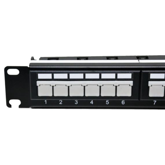 L&W ELECTRONICAL LW-PP74 Патч-панель 19" 24xRJ-45 UTP, кат. 6a, із заднім організатором з пластиковими шторками, LW - Серверні аксесуари | Зображення 3