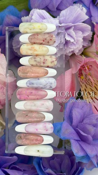 Гель для наращивания ногтей Crooz Flora Touch Gel 10 (с сухоцветами) 15мл | Зображення 3