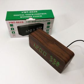 Электронные настольные часы VST-862S-4 коричневые с зеленой подсветкой, с датчиками температуры SG-505 и влажности
