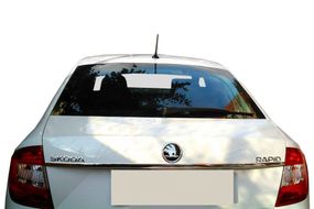 Хром планка над номером Tit-design (нерж.) для Skoda Rapid 2012-2024 гг