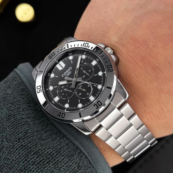 Чоловічий годинник Casio MTP-VD300D-1E | Зображення 5