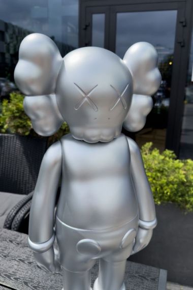 Статуетка Kaws Dissected Companion Silver колекційна фігурка для інтер'єру 70 см срібний kw015 | Зображення 4