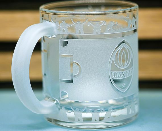 Скляна чашка 320 мл ФК Шахтар Донецьк  з гравіюванням подарунок для фаната ФК  футбольна кружка кругова | Зображення 2