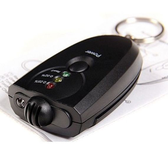 Электронный портативный алкотестер с подсветкой 2 x ААА | Зображення 5