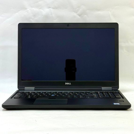 Ноутбук Б-клас Dell Latitude 5580 / 15.6" (1920x1080) IPS / Intel Core i5-6300U (2 (4) ядра по 2.4 - 3.0 GHz) / 16 GB DDR4 / 256 GB SSD / Intel HD Graphics 520 / WebCam / Windows 10 Pro б/в | Зображення 4
