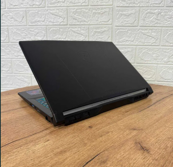 Ноутбук MSI Katana 15 B13VEK 144Hz i7 13620H 16GB SSD 512GB RTX 4050 Б/В | Зображення 3