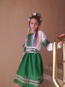 Вишиванка для дівчинки, український костюм , блузка поплін біла , спідниця габардин зелений , продаж - прокат