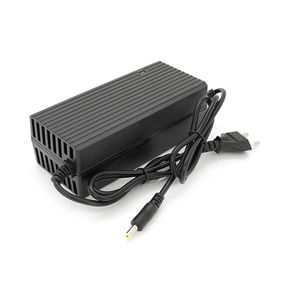 Зарядка для АКБ Li-ion 36V (42V),10S,5A,шт. 5.5x2.5,с индикацией,BOX арт.38566