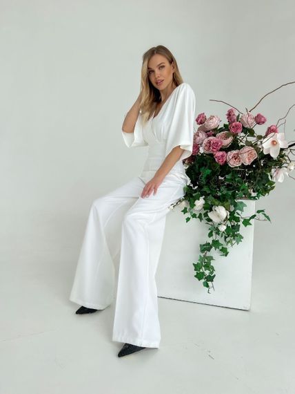 Женский нарядный весенний комбинезон KI201 размер 46, цвет белый | Зображення 1