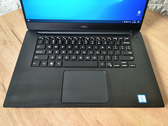 Ноутбук Dell Precision 5510/15.6"IPS/i7 6820HQ/8Gb/SSD512Gb/Qadro M1000M-2Gb | Зображення 2