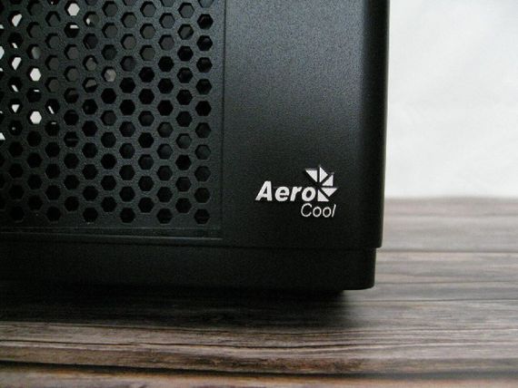 Ігровий ПК AeroCool Hexform Start Tower / Intel Core i5-4570 (4 ядра по 3.2 - 3.6 GHz) / 16 GB DDR3 / 120 GB SSD + 500 HDD / nVidia GeForce GTX 950, 2 GB GDDR5, 128-bit / 400W / Win 10 Pro б/в | Зображення 9