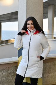 Жіноча зимова куртка молочного кольору р.48/50 385938