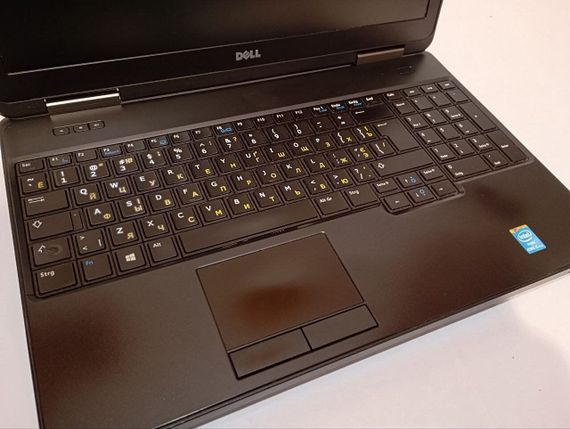 Ноутбук Б-класс Dell Latitude E5540 / 15.6" (1366x768) TN / Intel Core i5-4310U (2 (4) ядра по 2.0 - 3.0 GHz) / 8 GB DDR3 / 256 GB SSD / Intel HD Graphics 4400 / WebCam / DVD-RW б/у | Зображення 7