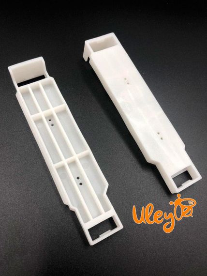 Бічна планка Магазинна 145 мм, з роздільником Гофмана (харчовий пластик) | Зображення 1