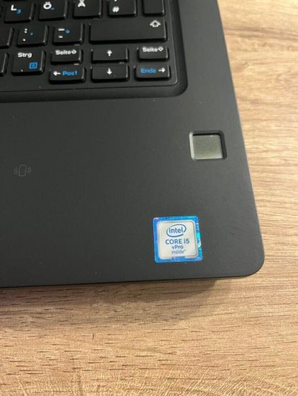 Ноутбук Dell Latitude E5480 / 14" IPS / Intel Core i5-6200U (2(4) ядра по 2.3-2.8 GHz) / 16GB DDR4 / 240GB SSD / HD Graphics 520 / WebCam б/в | Зображення 4