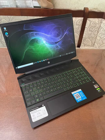 Ноутбук 15" FHD HP 15-ec1010nr Ryzen 5 4600H/8Gb/SSD256/GTX1650