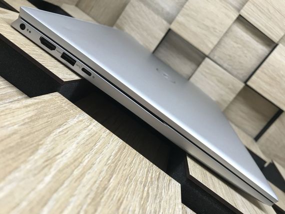 Ноутбук Б-клас Dell Inspiron 16 5620 / 16" (1920x1200) IPS / Intel Core i7-1255U (10 (12) ядер по 1.7 - 4.7 GHz) / 8 GB DDR4 / 240 GB SSD M.2 / Intel Iris Xe Graphics / WebCam / Fingerprint / USB 3.2 / HDMI / Windows 10 б/в | Зображення 4