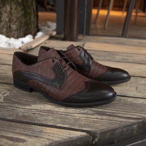 Елегантні коричневі туфлі 44 розмір