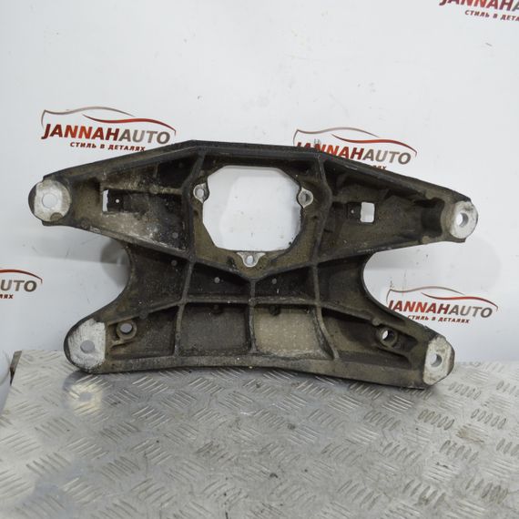 Кронштейн КПП Audi A4 A5 Q5 2.0 TFSI траверса підпір лапа Ауді а4 а5 ку5 8K0399263AF | Зображення 1