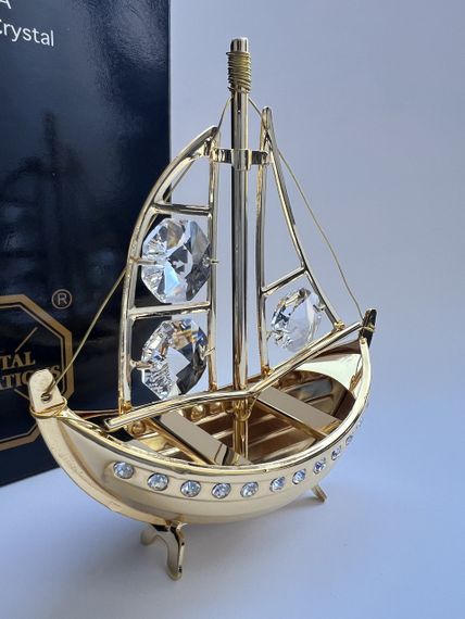 Кришталева мініатюра ручної роботи зі стразами Swarovski: Білий вітрильник, 10 см | Зображення 1