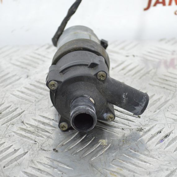 Додатковий водяний насос Mercedes C-Class W203 помпа циркуляції води Мерседес Ц-клас 2038350064 | Зображення 3