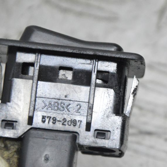 Кнопка підігріву переднього сидіння Mazda 6 2002-2007 Кнопка підігріву сидіння Мазда 6 191481 5792D97 | Зображення 3