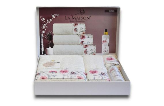 Подарунковий набір рушників La Maison, 3 шт. з ароматом Mell | Зображення 2
