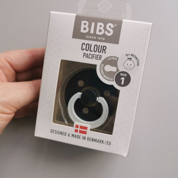 Соска пустушка Bibs Colour Black Glow 0-6 міс round