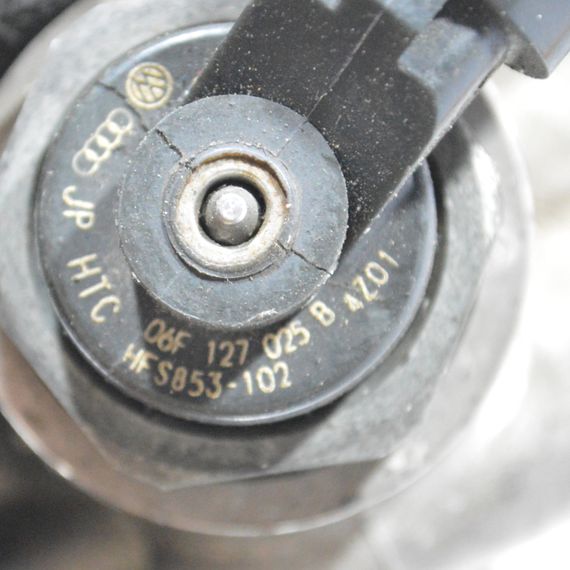 ПНВТ 2.0 Volkswagen Golf Jetta Passat 2004-2017 Паливний насос високого тиску Фольксваген Гольф Джетта 06F127025B | Зображення 3