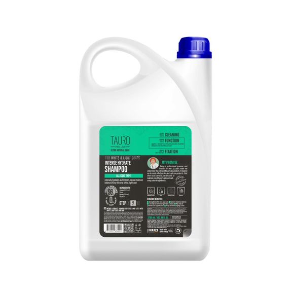 Увлажняющий шампунь для собак и котов с белой шерстью TAURO PRO LINE Ultra Natural Care 3.79 л