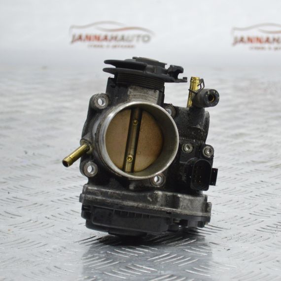 Дросельна заслінка Audi A3 (8L1) 1.6 1.8 1996-2003 б/у Ауді а3 06A133064J 408237111012