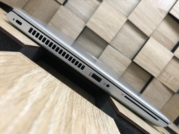 Ноутбук Б-клас HP Probook 640 G4 / 14" (1366x768) TN / Intel Core i5-8350U (4 (8) ядра по 1.7 - 3.6 GHz) / 8 GB DDR4 / 256 GB SSD M.2 / Intel UHD Graphics 620 / WebCam / Fingerprint б/в | Зображення 4
