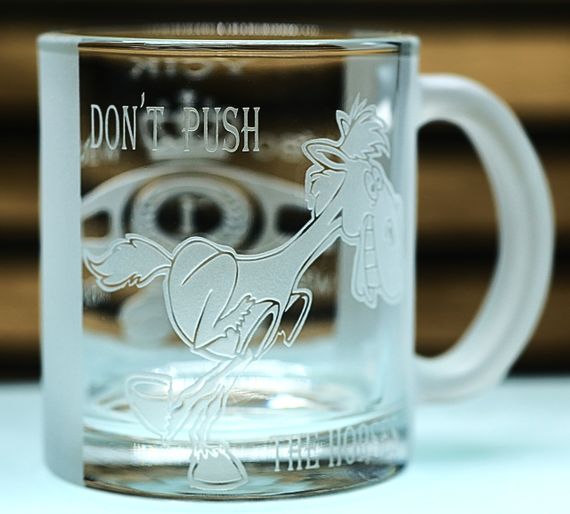 Стеклянная чашка 320 мл Усик Don’t push the horses подарок для фаната бокса кружка с гравировкой | Зображення 2