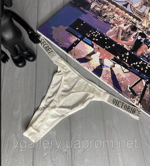 Комплект жіночої білизни Victoria's Secret ТОП + СТРІНГИ зі стразами, Вікторія Сікрет зі стрінгами | Зображення 1