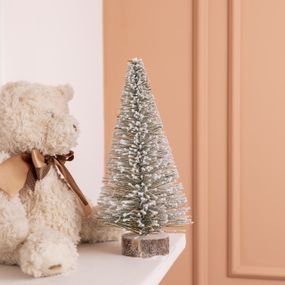 Новорічна настільна ялинка зимова Стріла 25 см на дерев'яній підставці SOK-М-12-2