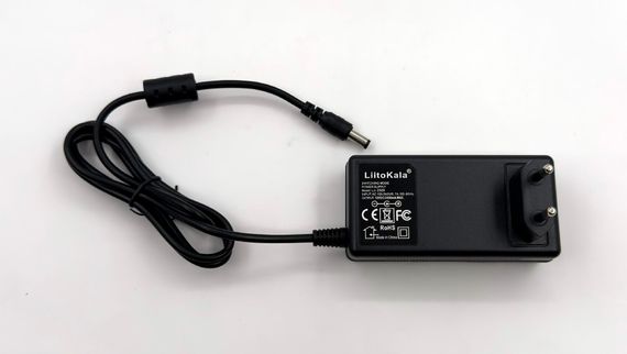 Універсальний зарядний пристрій з LED-індикацією Liitokala Lii-S12+Car 1.2V/3.2V Li-Fe/3.7V Li-Ion/3.8V Li-Ion/9V (46677-LiitoKala Lii-S12 12_1243) | Зображення 6
