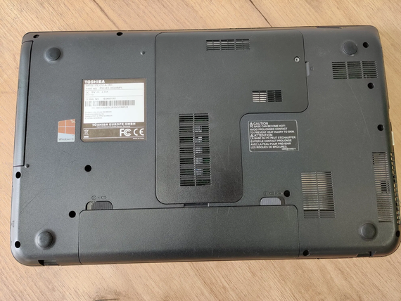 Ноутбук  Toshiba Satellite C55A/15.6 HD/Pentium N3520/4Gb/HDD500Gb/Intel HD | Зображення 5