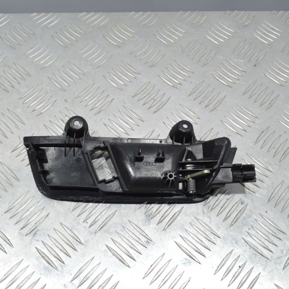 Ручка передньої лівої двері внутрішня Audi A4 B6 B7 2002-2009 Ручка двері передня ліва Ауді а4 б6 б7 8E1837019 | Зображення 1
