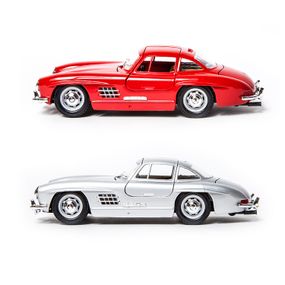 Машинка модель Mercedes Benz 300 SL 1954 1:24