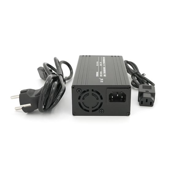 Зарядний пристрій для акумуляторів Li-ion 24V(29,4V),7S,10A, LED-індикація, 137x90x50mm