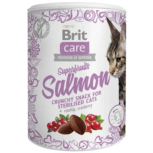 Ласощі для стерилізованих котів Brit Care Cat Snack Superfruits Salmon, лосось, шипшина і журавлина 100г