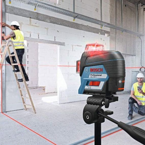 Лазерний нівелір Bosch GLL 3-80 C Professional + BT 150 (0601063R01) | Зображення 2