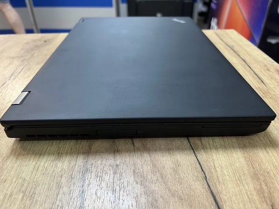 Ноутбук Lenovo ThinkPad P51 15.6  IPS i7 7700HQ/8Gb/240 SSD/Quadro M1200-4Gb | Зображення 3