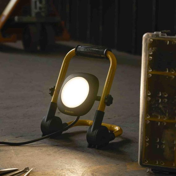 Прожектор светодиодный STANLEY SXLS35525E | Зображення 5