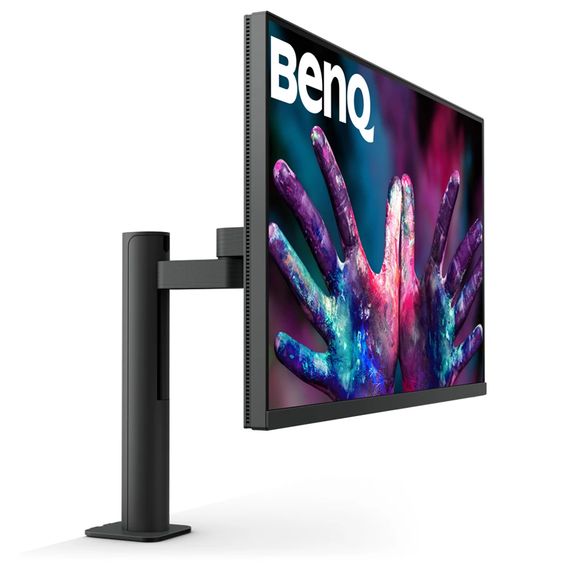 TFT 31.5" BenQ PD3205UA, IPS, 4K UHD, 99% sRGB, HDMI, DP, USB-С, USB-hub, HAS, колонки, темно- сірий | Зображення 2