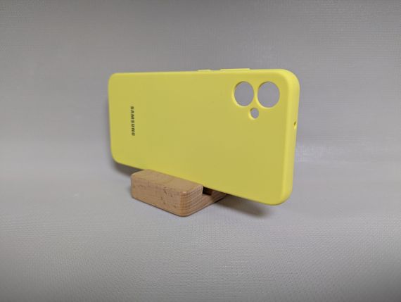 Samsung Galaxy A05 | Протиударний чохол з логотипом | Soft Touch | жовтий | Зображення 4