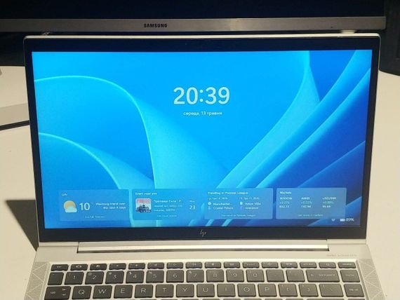 Ультрабук Б-класс HP EliteBook 840 G8 / 14" (1366x768) TN / Intel Core i5-1145G7 (4 (8) ядра по 2.6 - 4.4 GHz) / 8 GB DDR4 / 120 GB SSD / Intel Iris Xe Graphics / WebCam / TouchID / Windows 11 б/у | Зображення 5