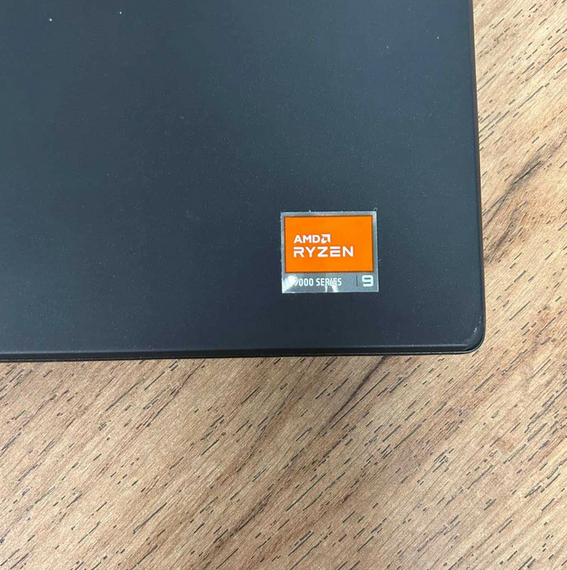 Ноутбук Dell Alienware m18 480Hz Ryzen 9 7945HX 32Gb SSD1Tb RX 7900M 16Gb Б/В | Зображення 3