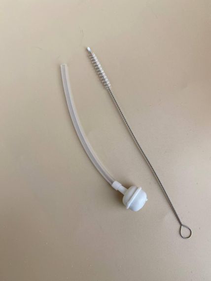 Поїльник непроливайка з трубочкою і грузиком котик блакитний 350мл | Зображення 3