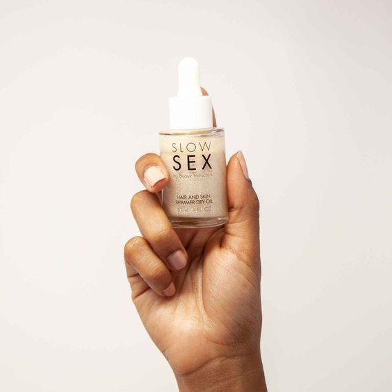 Суха олія-шимер для волосся та тіла Bijoux Indiscrets Slow Sex Hair and skin shimmer dry oil | Зображення 3